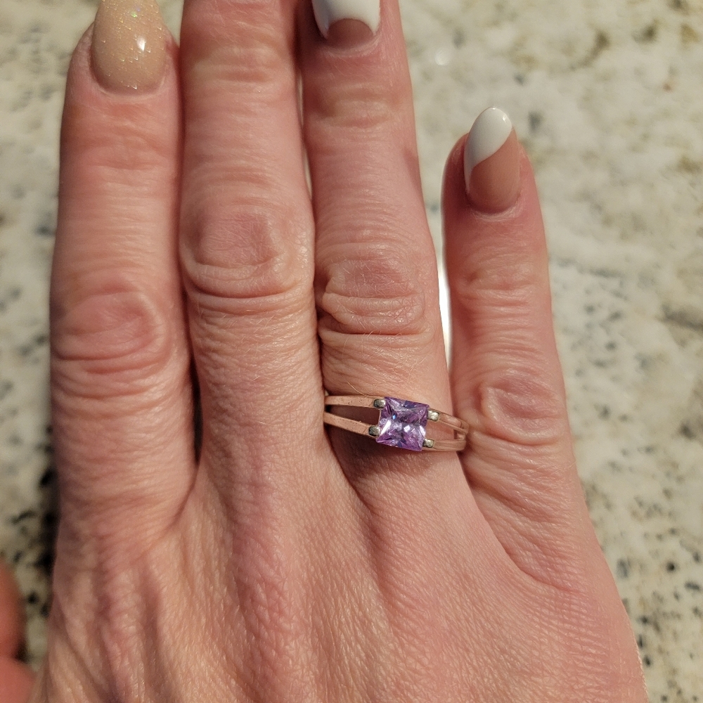 Silver and purple stone ring size 9